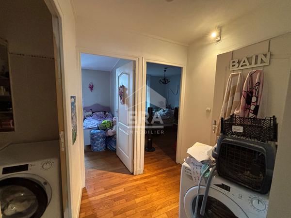 Appartement La Fere 3 pièce(s) 94 m2