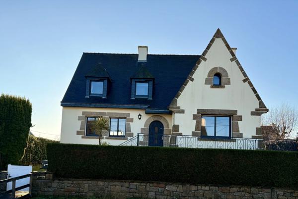 Maison à vendre 9 pièces LANGUEUX (22)