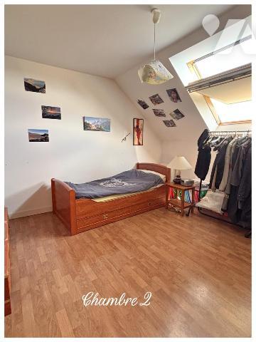 Maison traditionnelle d'habitation en parfait état