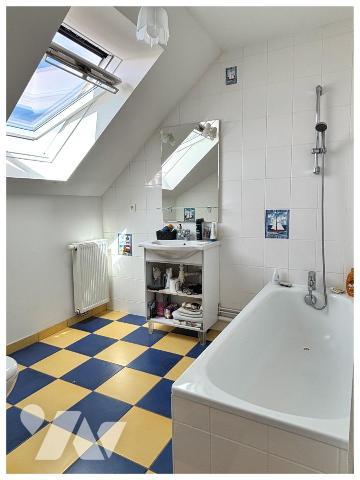 Maison traditionnelle d'habitation en parfait état