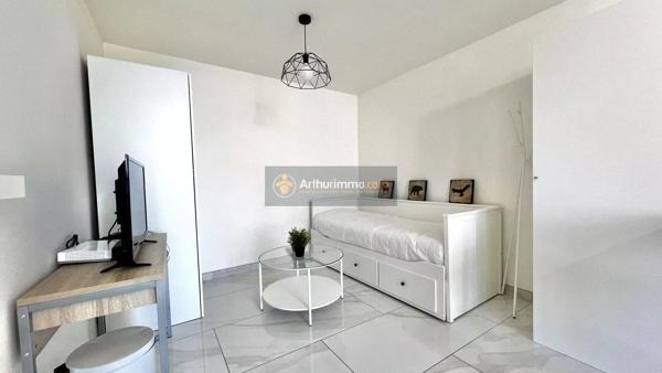 Vente                                                      Appartement
                        
                     1 pièces                      20 m2                     à Saint-Raphaël
