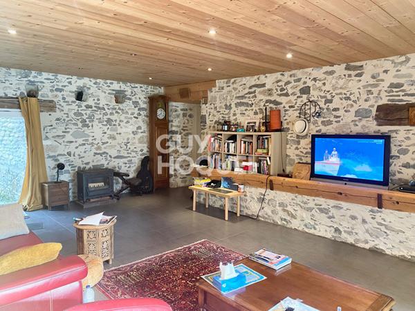 Maison Rénovée à Vendre à Crêts en Belledonne