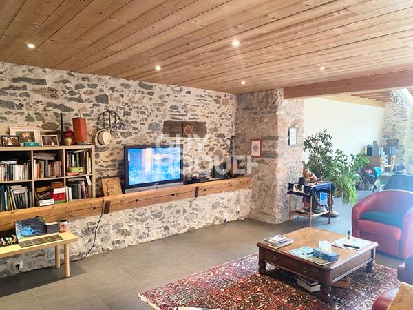 Maison Rénovée à Vendre à Crêts en Belledonne