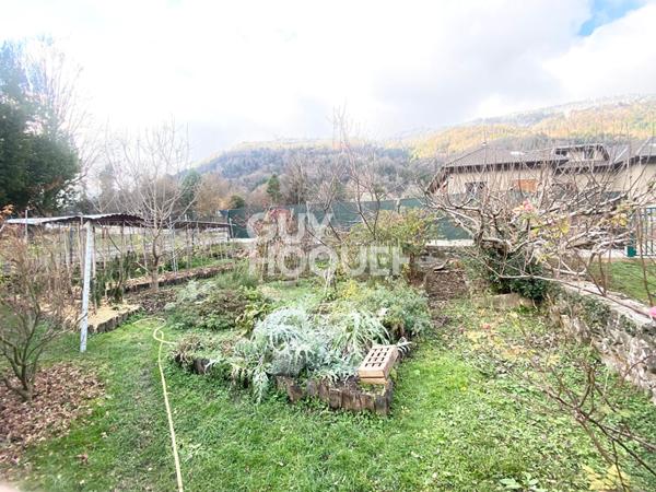 Maison Rénovée à Vendre à Crêts en Belledonne