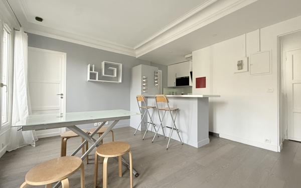 Appartement à vendre    3 pièces • 47,35 m2 Vanves