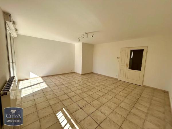 Appartement à louer 4 pièces 85.72m² Dijon (21000)