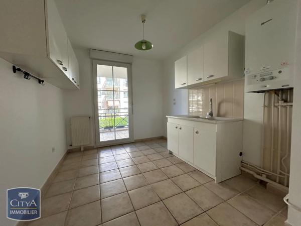 Appartement à louer 4 pièces 85.72m² Dijon (21000)