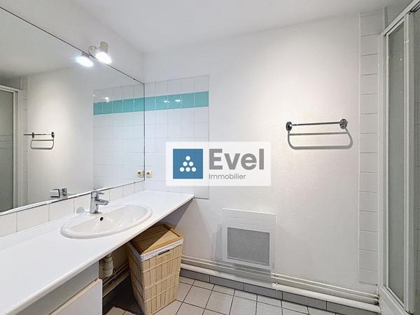 Studio meublé 24 m²  "Rive Etoile"  Strasbourg