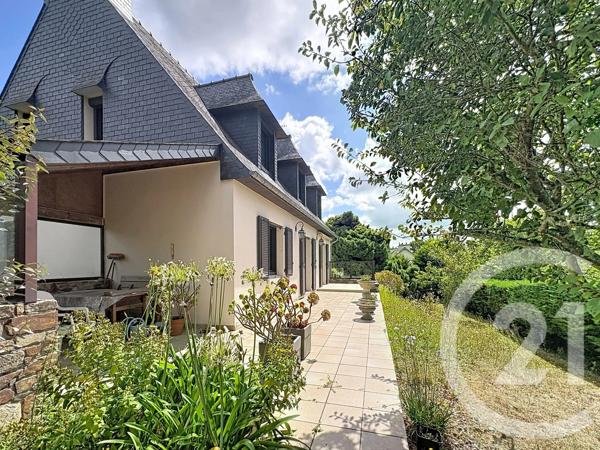 Maison à vendre  5 pièces - 125,27 m 2   LANNION  - 22