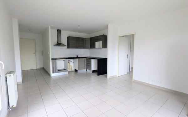 Appartement à vendre    2 pièces • 43,30 m2 Chessy