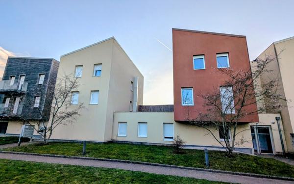 Appartement à vendre    2 pièces • 43,30 m2 Chessy