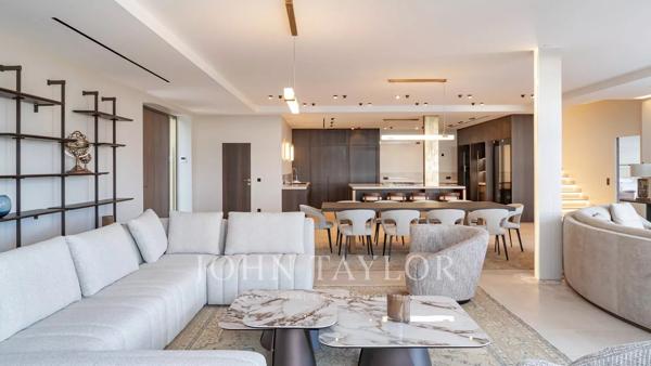 Villa contemporaine avec vue mer panoramique à 180°
