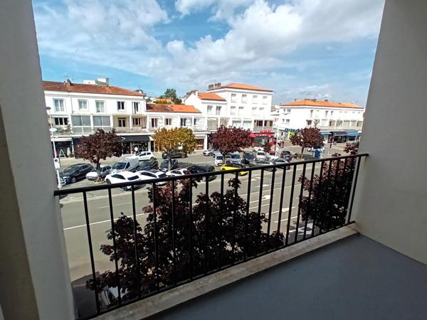 Appartement  4 pièce(s)  3 chambre(s)  80 m²