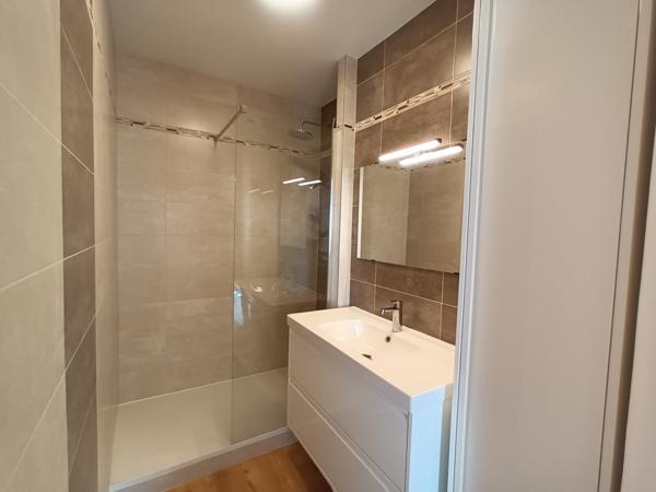 Appartement  4 pièce(s)  3 chambre(s)  80 m²