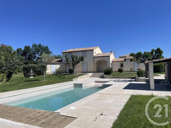 Maison à vendre  7 pièces - 188,62 m2 EGUILLES - 13