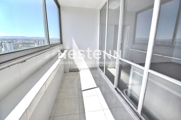 À vendre : Appartement 3 pièces à Vénissieux - Minguettes