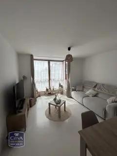Appartement à louer 2 pièces 46.8m² Calais (62100)