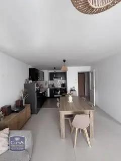 Appartement à louer 2 pièces 46.8m² Calais (62100)