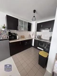 Appartement à louer 2 pièces 46.8m² Calais (62100)