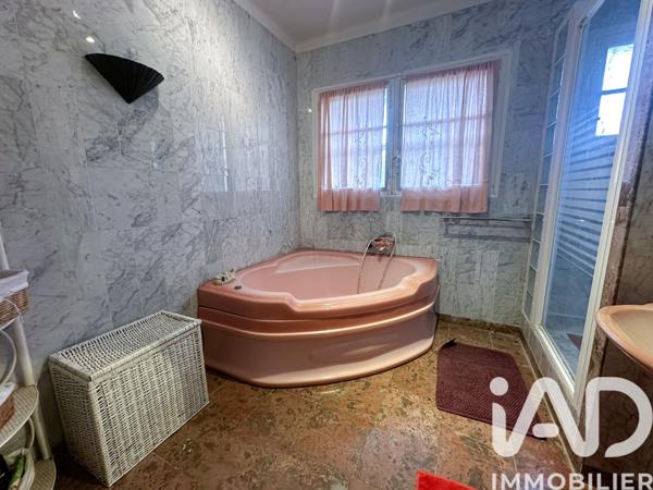 Maison à vendre 11 pièces 310 m² Bandol