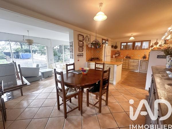 Maison à vendre 11 pièces 310 m² Bandol