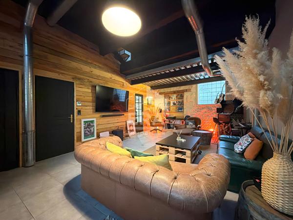 A VENDRE EN EXCLUSIVITE 84120 PERTUIS MAISON DE VILLE TYPE 5 PIECES D'ENVIRON 150M² AVEC TERRASSE ET GARAGE