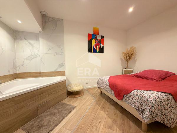A VENDRE EN EXCLUSIVITE 84120 PERTUIS MAISON DE VILLE TYPE 5 PIECES D'ENVIRON 150M² AVEC TERRASSE ET GARAGE