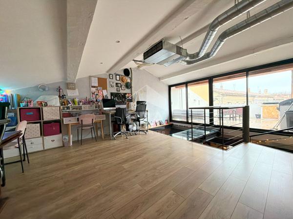 A VENDRE EN EXCLUSIVITE 84120 PERTUIS MAISON DE VILLE TYPE 5 PIECES D'ENVIRON 150M² AVEC TERRASSE ET GARAGE