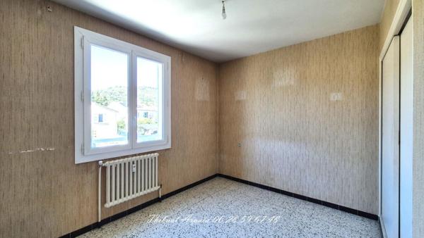 Appartement 4 pièce(s) de 95 m² habitables ? balcons, garage, cave et parking