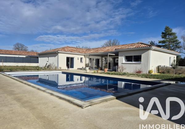 Maison à vendre 7 pièces 204 m² Castres