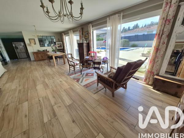 Maison à vendre 7 pièces 204 m² Castres
