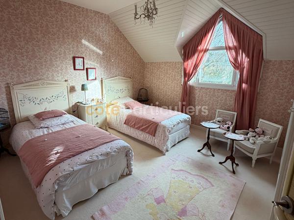 Vente Maison250 m² - 8 Pièces - LOUDEAC (22600)