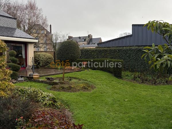 Vente Maison250 m² - 8 Pièces - LOUDEAC (22600)