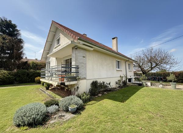 MAISON FENAY 6 PIÈCES 157 M²