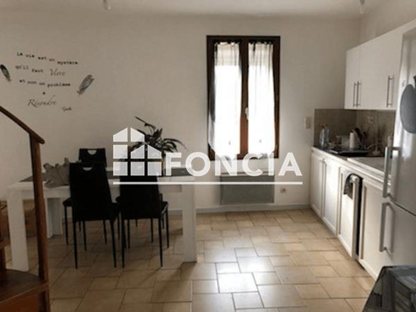 Location Appartement 3 pièces 52.64 m² - 7 PLACE DES MARRONNIERS Blesmes 02400