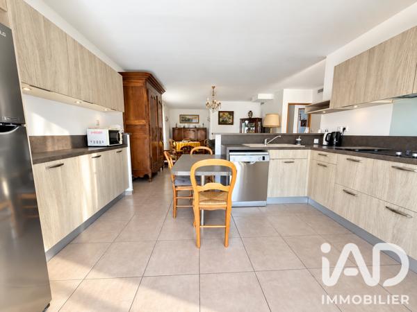 Maison à vendre 4 pièces 83 m² Peyrolles-en-Provence