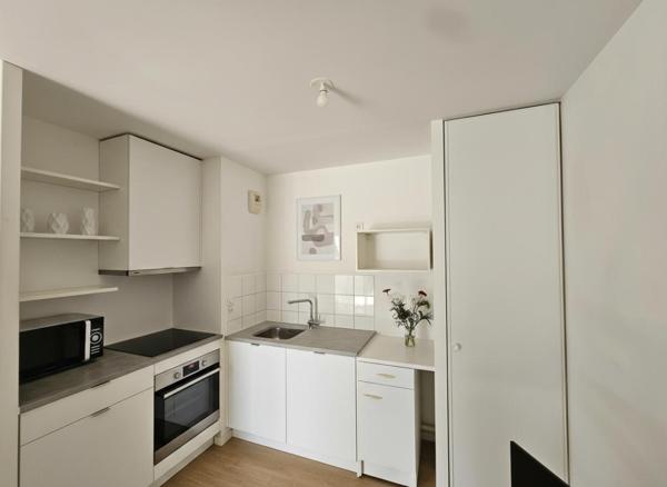 Appartement T2 - 45 m² - Terrasse - Stationnement - Ascenseur - Environnement calme