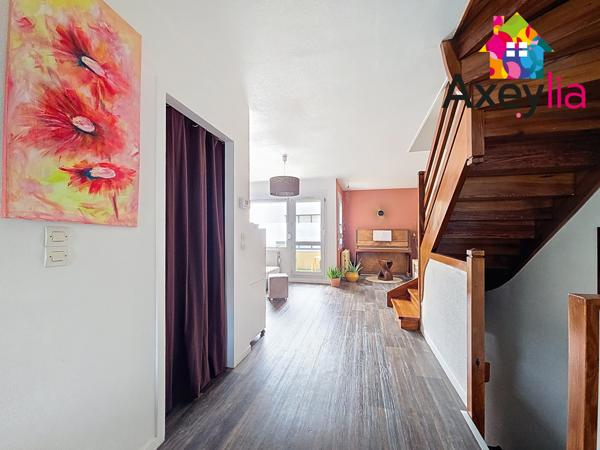 Roanne (42300) A VENDRE- ROANNE CENTRE - APPARTEMENT AVEC EXTERIEUR ET GARAGE