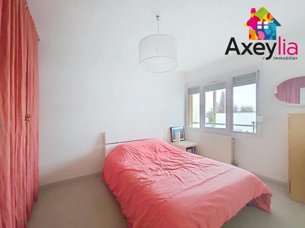 Roanne (42300) A VENDRE- ROANNE CENTRE - APPARTEMENT AVEC EXTERIEUR ET GARAGE
