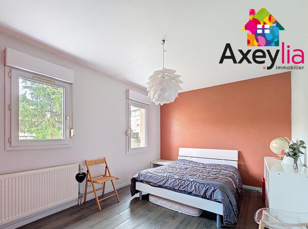 Roanne (42300) A VENDRE- ROANNE CENTRE - APPARTEMENT AVEC EXTERIEUR ET GARAGE