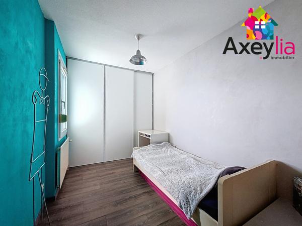 Roanne (42300) A VENDRE- ROANNE CENTRE - APPARTEMENT AVEC EXTERIEUR ET GARAGE