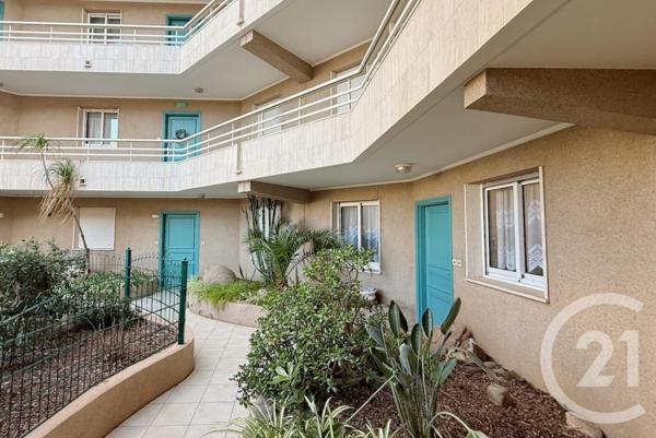 Appartement T4 à vendre  4 pièces - 74 m2 CAVALAIRE SUR MER - 83