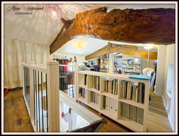 Maison en pierre de 120m² avec gite de 42m² - Terrain : + de 8000m²