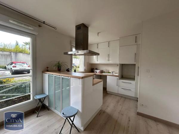 Appartement à louer 2 pièces 57.68m² Le Petit-Quevilly (76140)
