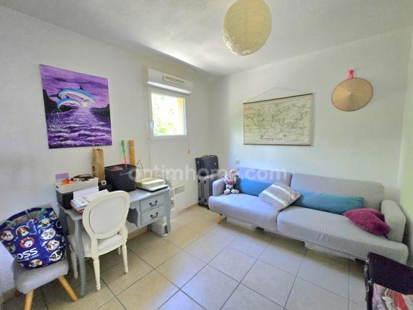 À Vendre – Magnifique Appartement T3 sans vis-à-vis avec Vue Exceptionnelle à Istres ! (13)