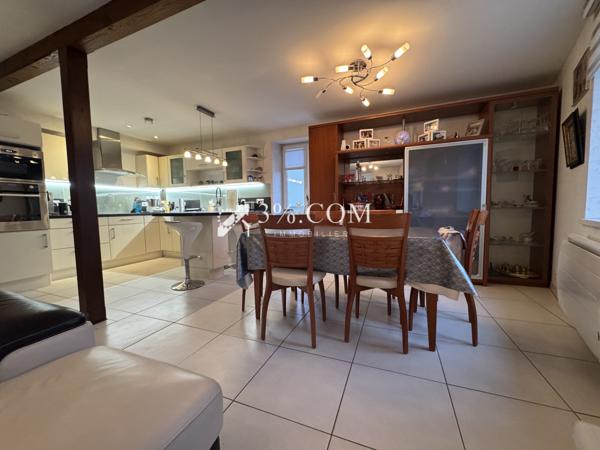 Appartement 5 pièce(s) 3 chambre(s) 111 m²