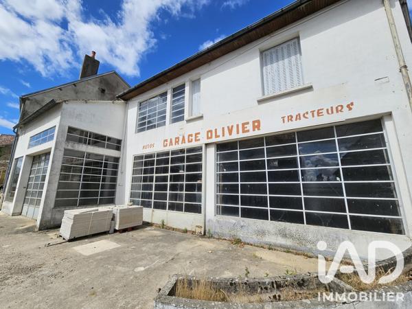Immeuble à vendre 310 m² Servant