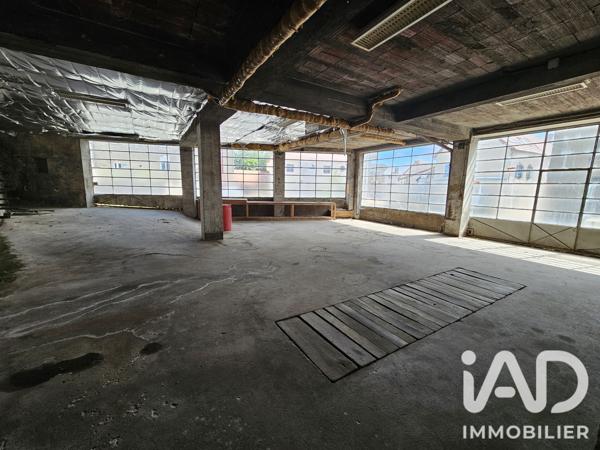 Immeuble à vendre 310 m² Servant