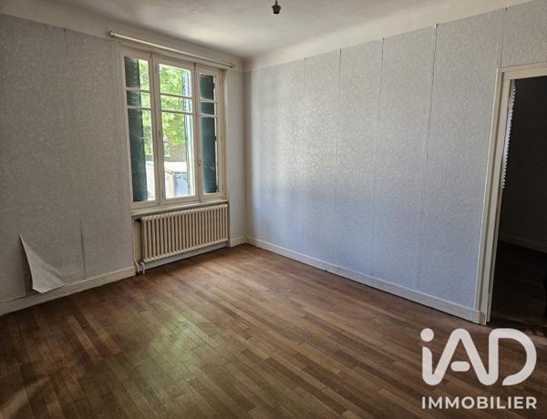 Immeuble à vendre 310 m² Servant
