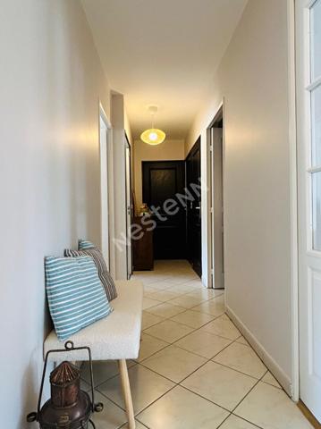 Appartement Pontoise 5 pièces 126m2 - Centre-ville